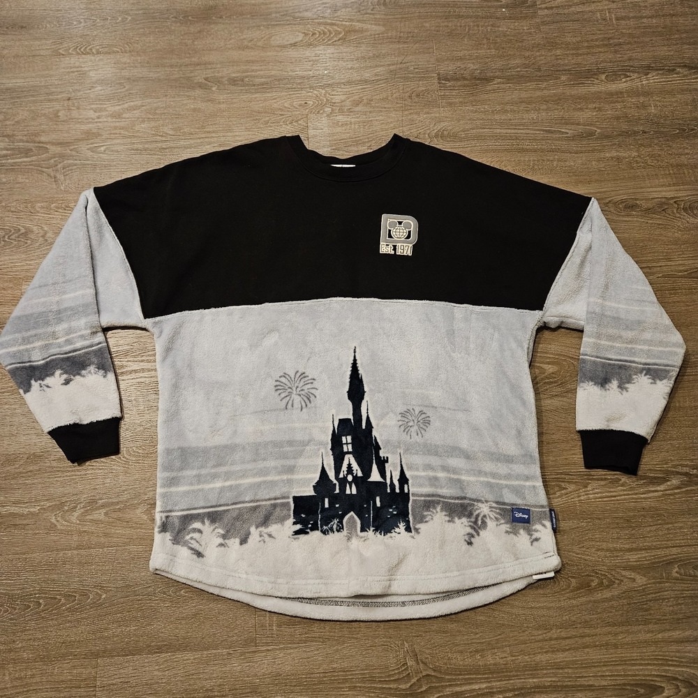 Walt Disney World Spirit Jersey XL Cinderella Castle Sherpa Fleece Est 1971